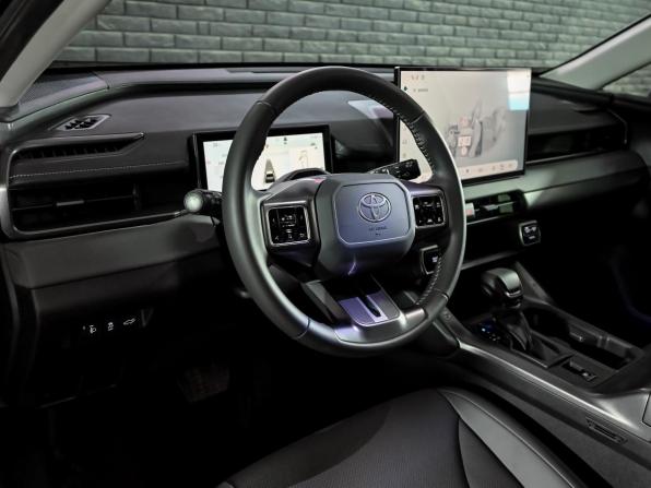 Toyota RAV4 VI (XA60) с пробегом 2026 года, цена 4 150 000 рублей, 67 км, внедорожник, Автокод Объявления