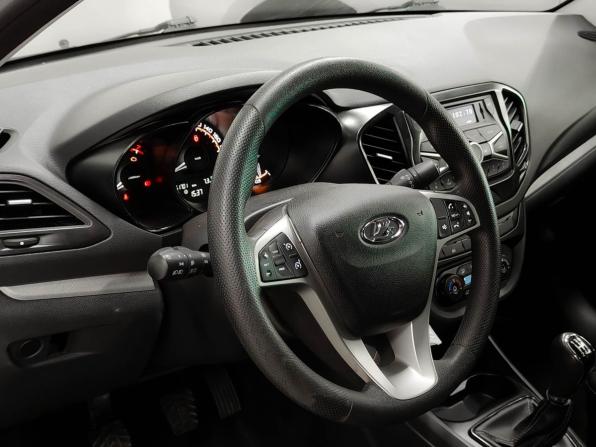 Lada (ВАЗ) Vesta I с пробегом 2019 года, цена 831 400 рублей, 151668 км, седан, Автокод Объявления