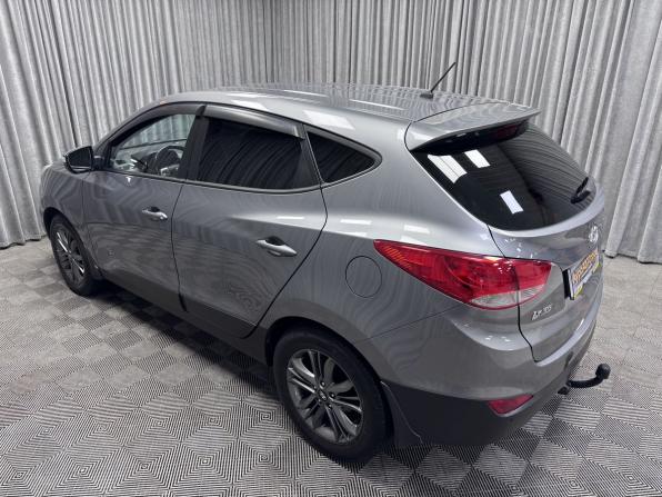 Hyundai ix35 I Рестайлинг с пробегом 2015 года, цена 1 590 000 рублей, 146031 км, внедорожник, Автокод Объявления