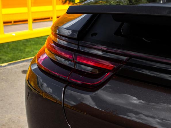 Porsche Panamera II с пробегом 2017 года, цена 6 100 000 рублей, 87120 км, лифтбек, Автокод Объявления