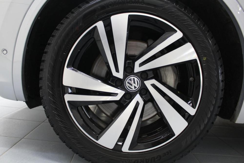 Volkswagen Touareg III Кемерово  - изображение 20