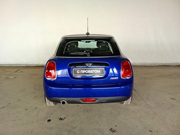 Mini Hatch III (F55/F56) Рестайлинг с пробегом 2020 года, цена 2 415 000 рублей, 12600 км, хэтчбек, Автокод Объявления
