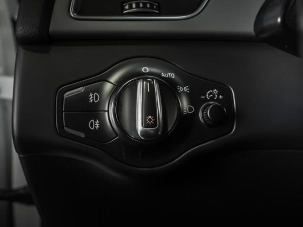 Audi A4 IV (B8) Рестайлинг с пробегом 2014 года, цена 1 575 000 рублей, 175639 км, седан, Автокод Объявления