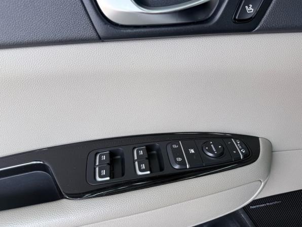 Kia Optima IV с пробегом 2017 года, цена 1 899 000 рублей, 169000 км, седан, Автокод Объявления