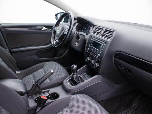 Volkswagen Jetta VI с пробегом 2014 года, цена 940 000 рублей, 178381 км, седан, Автокод Объявления