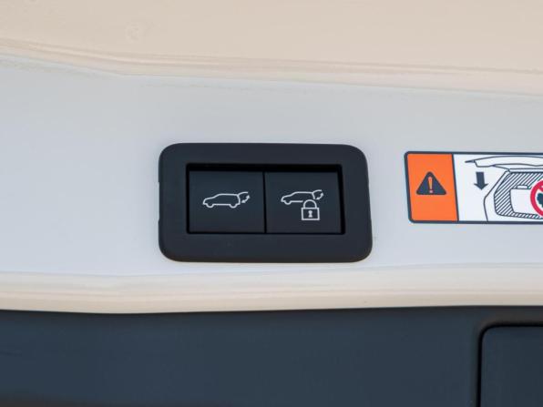 Toyota RAV4 VI (XA60) с пробегом 2026 года, цена 4 350 000 рублей, 86 км, внедорожник, Автокод Объявления