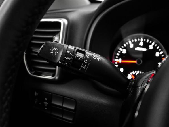 Kia Sportage IV Рестайлинг с пробегом 2021 года, цена 2 999 000 рублей, 53299 км, внедорожник, Автокод Объявления