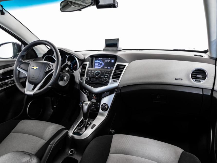 Chevrolet Cruze I Санкт-Петербург  - изображение 10