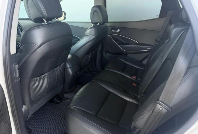 Hyundai Santa Fe III с пробегом 2013 года, цена 1 545 000 рублей, 268250 км, внедорожник, Автокод Объявления