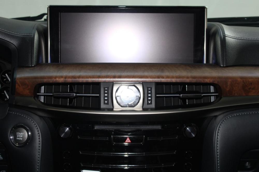 Lexus LX III Рестайлинг 2 Владивосток  - изображение 16