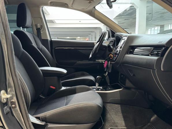 Mitsubishi Outlander III Рестайлинг 3 с пробегом 2019 года, цена 1 770 000 рублей, 180596 км, внедорожник, Автокод Объявления