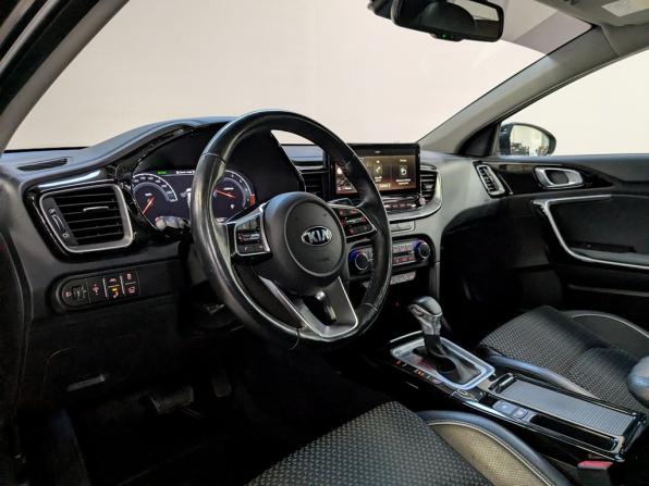 Kia XCeed I с пробегом 2020 года, цена 1 890 000 рублей, 78176 км, хэтчбек, Автокод Объявления