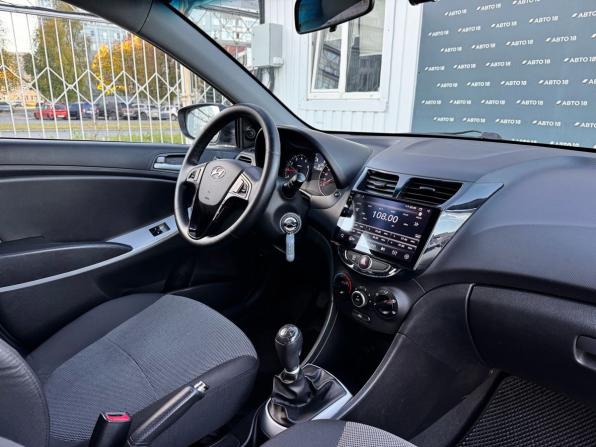 Hyundai Solaris I с пробегом 2013 года, цена 799 000 рублей, 118194 км, седан, Автокод Объявления