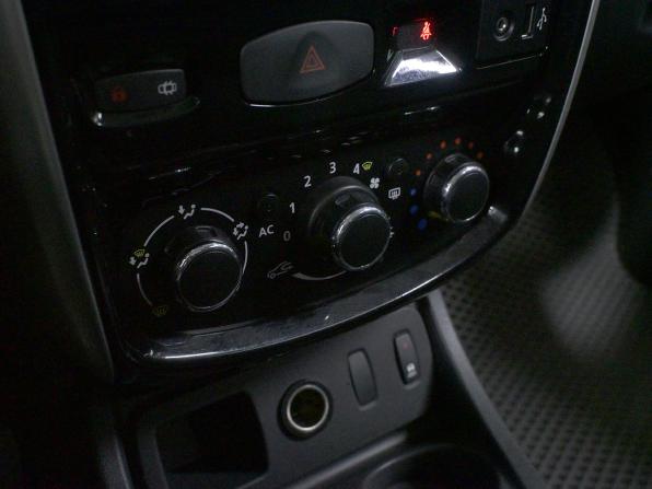 Nissan Terrano III (D10) с пробегом 2014 года, цена 1 050 000 рублей, 130000 км, внедорожник, Автокод Объявления
