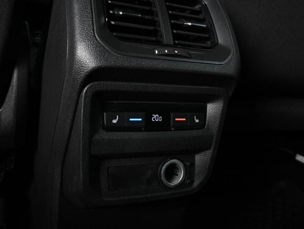 Volkswagen Tiguan II с пробегом 2018 года, цена 2 439 000 рублей, 118995 км, внедорожник, Автокод Объявления