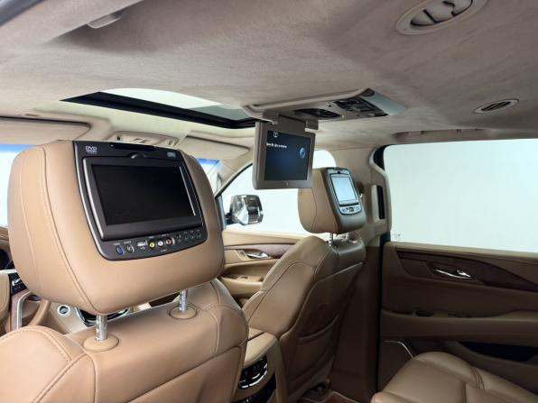 Cadillac Escalade IV с пробегом 2015 года, цена 3 849 000 рублей, 129000 км, внедорожник, Автокод Объявления