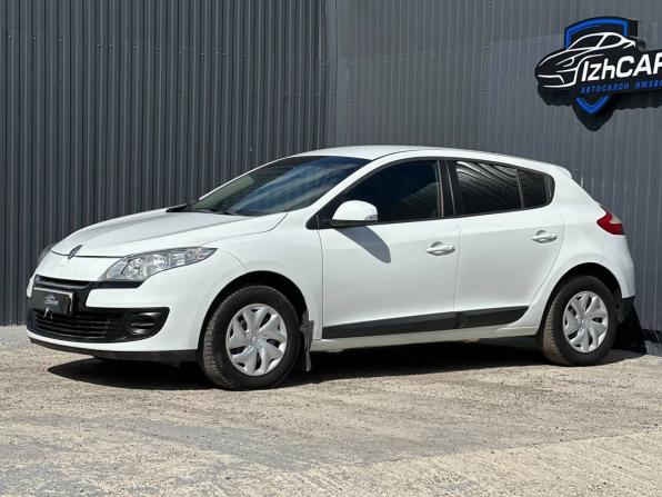 Renault Megane III Рестайлинг с пробегом 2014 года, цена 649 000 рублей, 182000 км, хэтчбек, Автокод Объявления