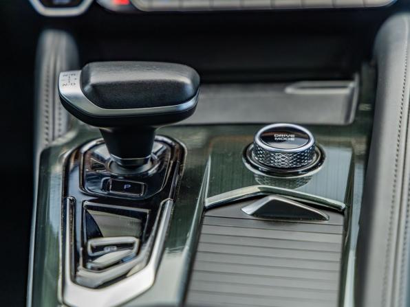 Geely Monjaro I с пробегом 2023 года, цена 2 848 000 рублей, 89993 км, внедорожник, Автокод Объявления