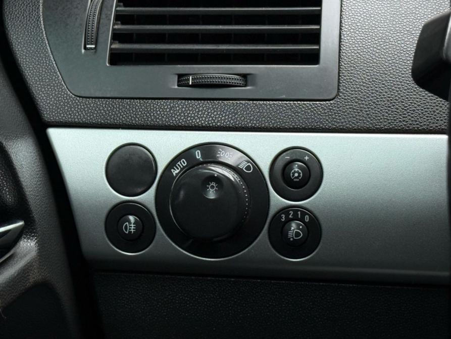Opel Astra H Рестайлинг Ижевск  - изображение 19