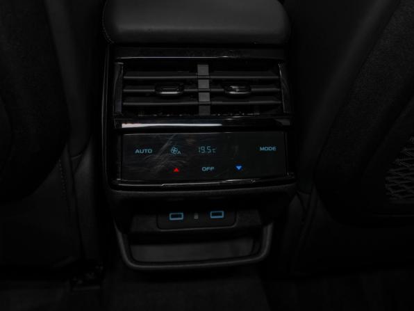 Geely Monjaro I с пробегом 2023 года, цена 3 340 000 рублей, 34803 км, внедорожник, Автокод Объявления