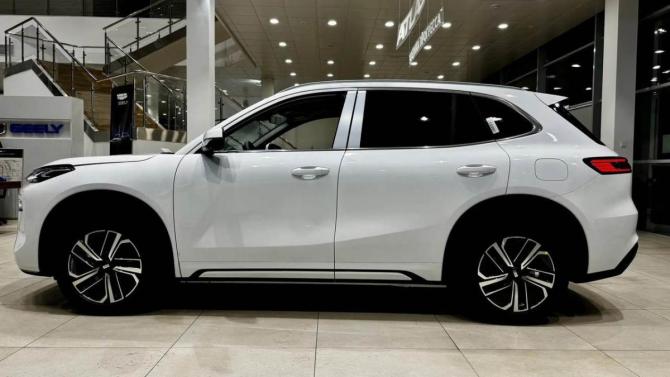 Новый Geely EX5 Гибрид 2026 года, цена 3 829 990 рублей, внедорожник, Автокод Объявления