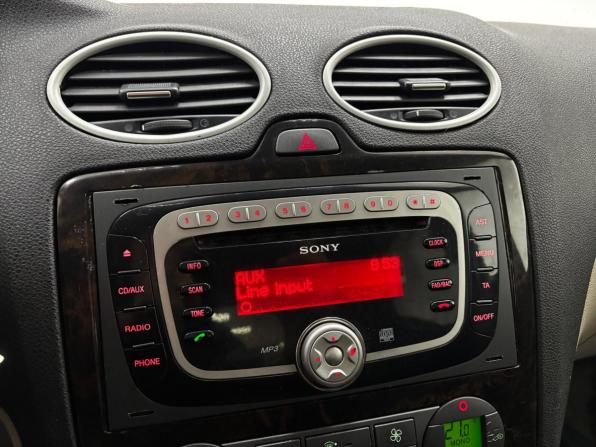 Ford Focus II с пробегом 2006 года, цена 420 000 рублей, 328313 км, седан, Автокод Объявления
