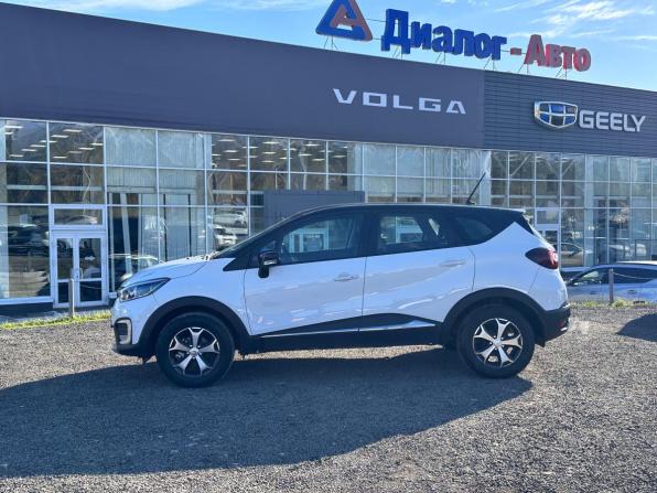 Renault Kaptur I Рестайлинг с пробегом 2021 года, цена 1 198 000 рублей, 56389 км, внедорожник, Автокод Объявления