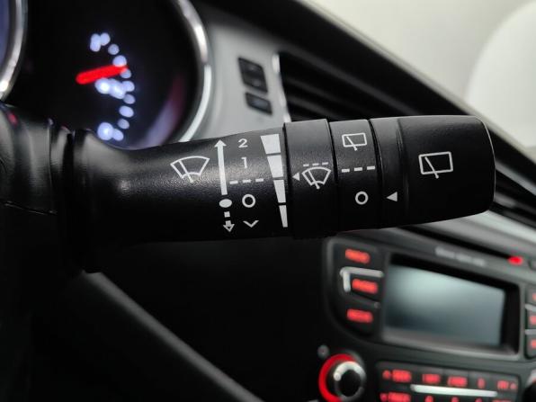 Kia Ceed II с пробегом 2013 года, цена 1 049 000 рублей, 181148 км, хэтчбек, Автокод Объявления