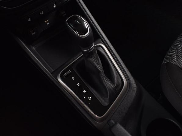 Hyundai Solaris II Рестайлинг с пробегом 2021 года, цена 1 764 995 рублей, 38576 км, седан, Автокод Объявления