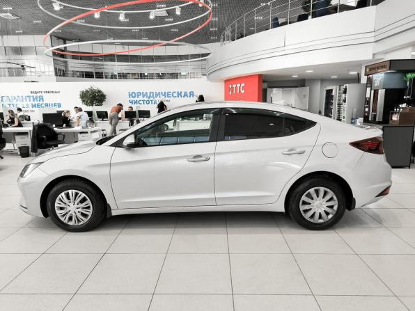Hyundai Elantra VI (AD) с пробегом 2019 года, цена 1 439 000 рублей, 159141 км, седан, Автокод Объявления