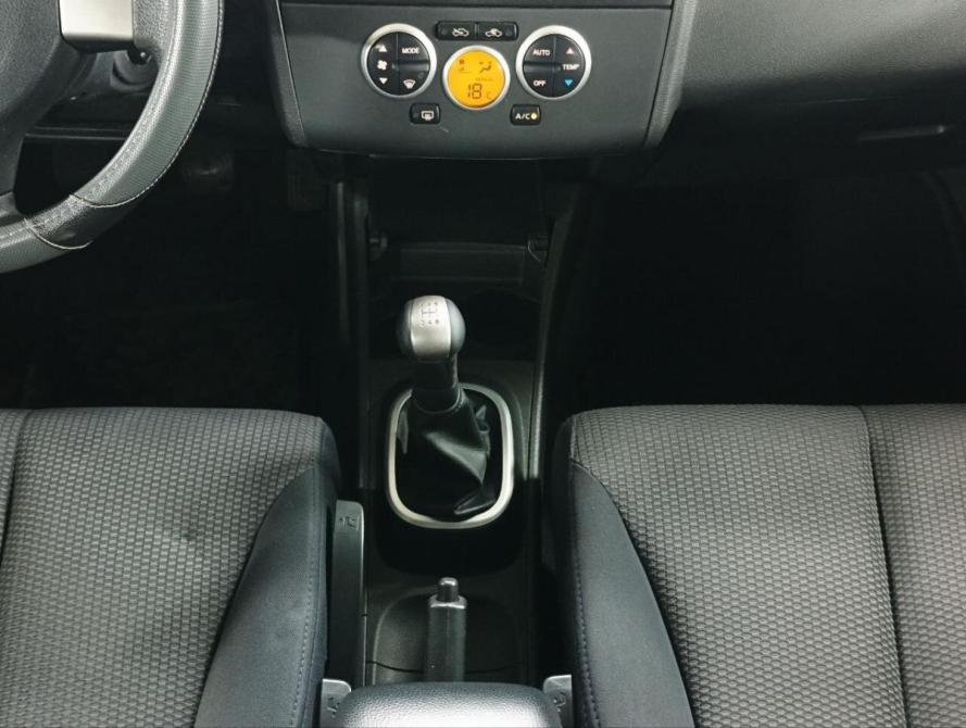 Nissan Tiida I Санкт-Петербург  - изображение 16