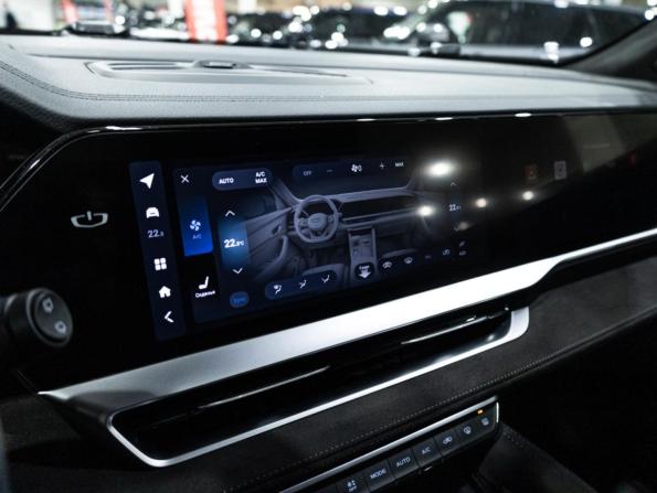Geely Monjaro I с пробегом 2024 года, цена 3 149 700 рублей, 61518 км, внедорожник, Автокод Объявления