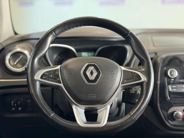 Renault Kaptur I Рестайлинг с пробегом 2021 года, цена 1 060 000 рублей, 180042 км, внедорожник, Автокод Объявления