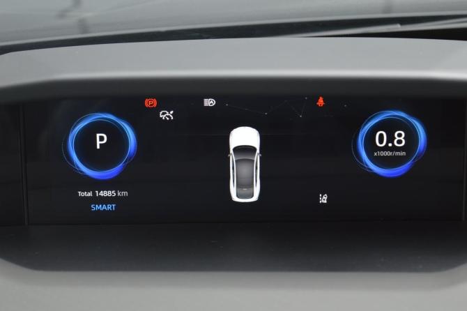 Changan UNI-V I с пробегом 2024 года, цена 2 319 000 рублей, 14000 км, лифтбек, Автокод Объявления