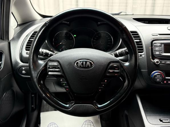Kia Cerato III Рестайлинг (Classic) с пробегом 2017 года, цена 1 399 000 рублей, 88227 км, седан, Автокод Объявления