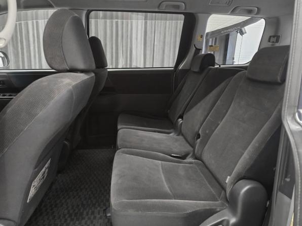 Toyota Noah II (R70) с пробегом 2009 года, цена 1 120 000 рублей, 176600 км, минивэн, Автокод Объявления