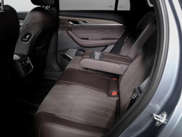 Geely Monjaro I Рестайлинг 2 с пробегом 2025 года, цена 4 200 000 рублей, 2300 км, внедорожник, Автокод Объявления