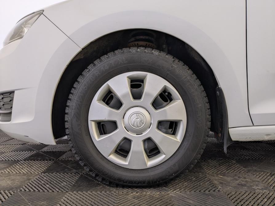 Skoda Rapid I Рестайлинг Москва  - изображение 18
