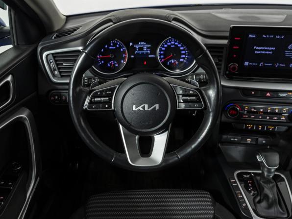 Kia Ceed III Рестайлинг с пробегом 2022 года, цена 1 970 000 рублей, 66839 км, хэтчбек, Автокод Объявления