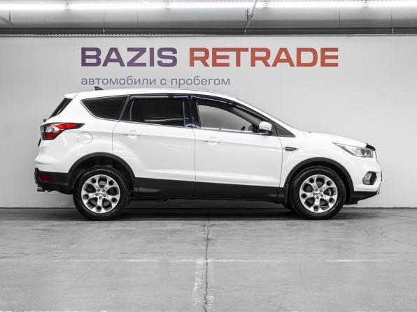 Ford Kuga II Рестайлинг с пробегом 2018 года, цена 1 629 000 рублей, 182664 км, внедорожник, Автокод Объявления