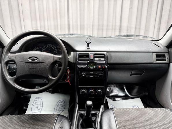 Lada (ВАЗ) Priora I с пробегом 2007 года, цена 319 000 рублей, 268250 км, седан, Автокод Объявления