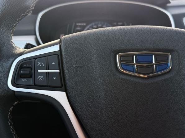 Geely Atlas I с пробегом 2020 года, цена 1 789 000 рублей, 37736 км, внедорожник, Автокод Объявления