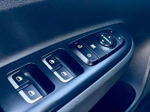Kia Rio IV с пробегом 2019 года, цена 1 290 000 рублей, 146000 км, седан, Автокод Объявления