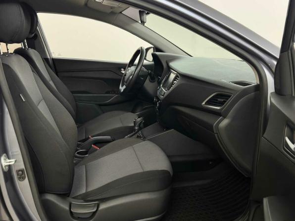 Hyundai Solaris II с пробегом 2017 года, цена 1 470 000 рублей, 77285 км, седан, Автокод Объявления