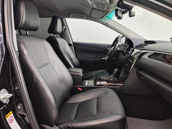 Toyota Camry VII (XV50) Рестайлинг 2 с пробегом 2017 года, цена 2 190 000 рублей, 187899 км, седан, Автокод Объявления