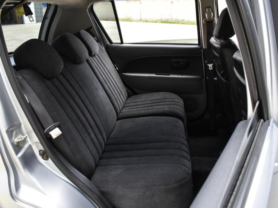 Daihatsu Sirion II (M3) Рестайлинг Краснодар  - изображение 7