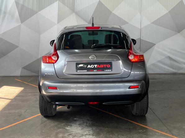 Nissan Juke I с пробегом 2013 года, цена 1 150 000 рублей, 170504 км, внедорожник, Автокод Объявления