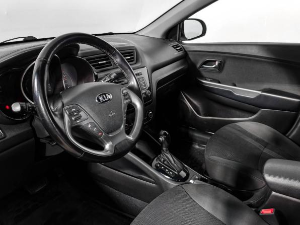 Kia Rio III Рестайлинг с пробегом 2016 года, цена 980 000 рублей, 141444 км, хэтчбек, Автокод Объявления