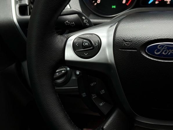 Ford Kuga II с пробегом 2014 года, цена 1 299 000 рублей, 191723 км, внедорожник, Автокод Объявления