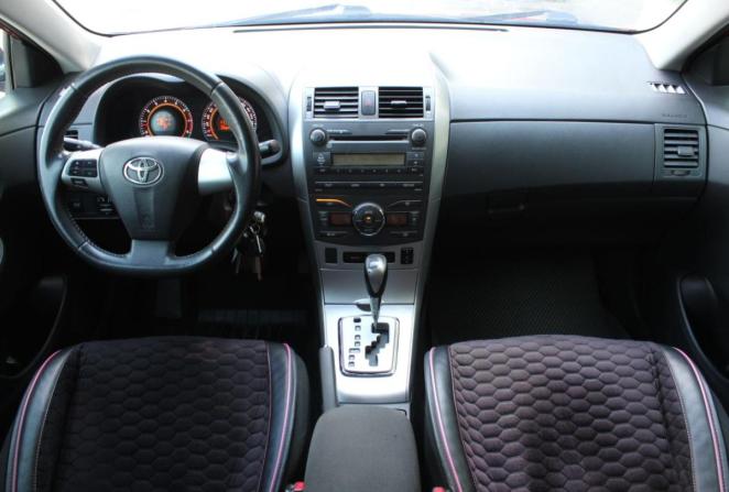 Toyota Corolla X (E140 E150) Рестайлинг с пробегом 2010 года, цена 950 000 рублей, 243843 км, седан, Автокод Объявления